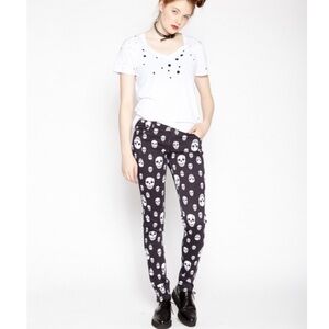 Tripp NYC Black Skull Print Skinny Jeans